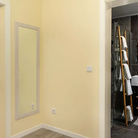 Florencas House - Private Jacuzzi & Garden Casa vacanze