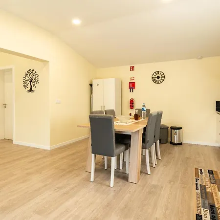 Florencas House - Private Jacuzzi & Garden קלייטה