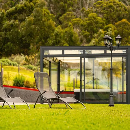 Дом отдыха Florencas House - Private Jacuzzi & Garden Кальета