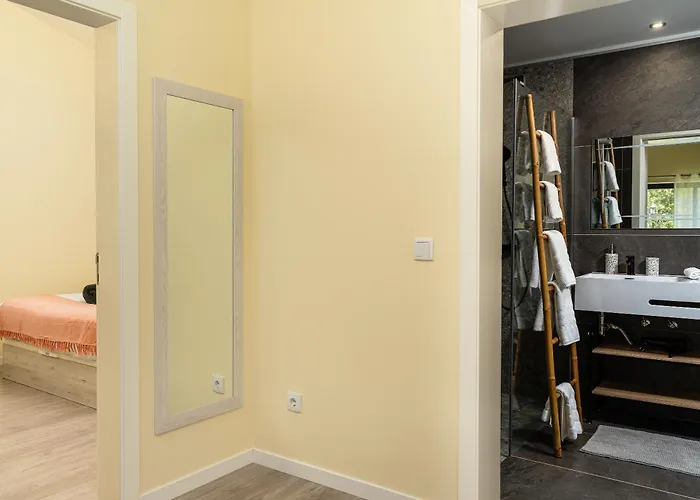 Florencas House - Private Jacuzzi & Garden Dom wakacyjny