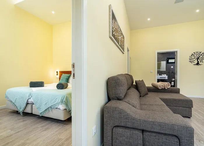 Dom wakacyjny Florencas House - Private Jacuzzi & Garden *