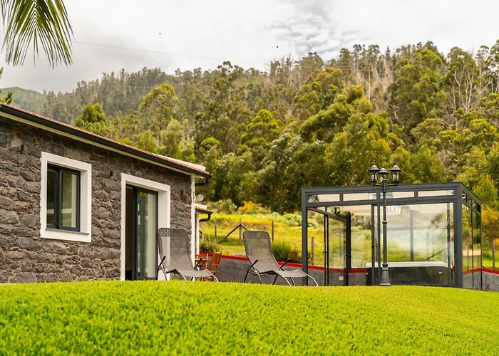 Florencas House - Private Jacuzzi & Garden