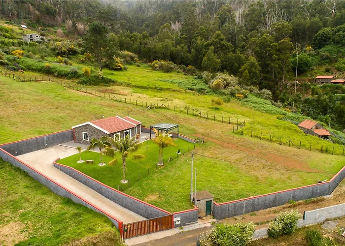 Dom wakacyjny Florencas House - Private Jacuzzi & Garden